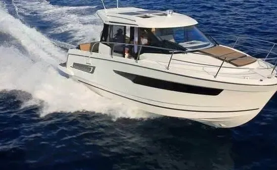 Merry Fisher 895 Yacht Rental in Krk, Croatia