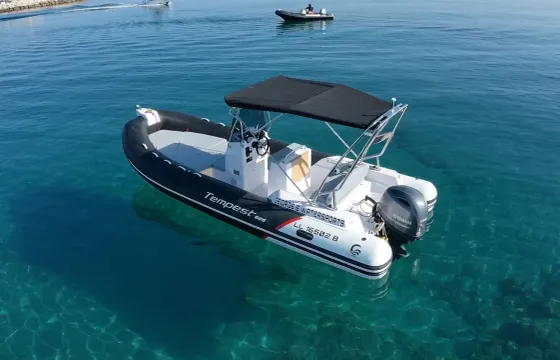 LUXURY LINE CAMPELLI TEMPEST 625 EASY 130 HP 6M