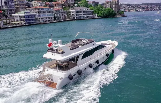 Private Luxury Yacht Tours in Bosphorus