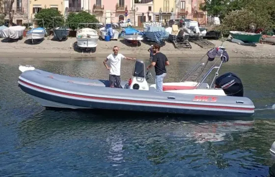 Maxi Rib Ranieri  6.50 mt 150 HP to Milazzo Sicily