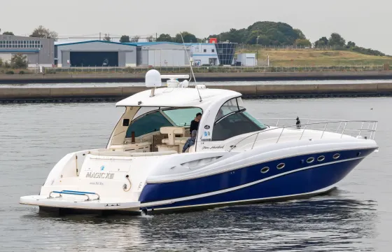 Luxury Cruising in Osaka/ Kobe on 50ft Sea Ray.