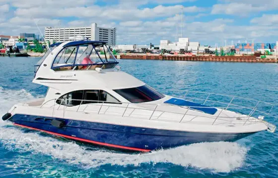 New 48ft SeaRay Motor Yacht in Miami Beach!