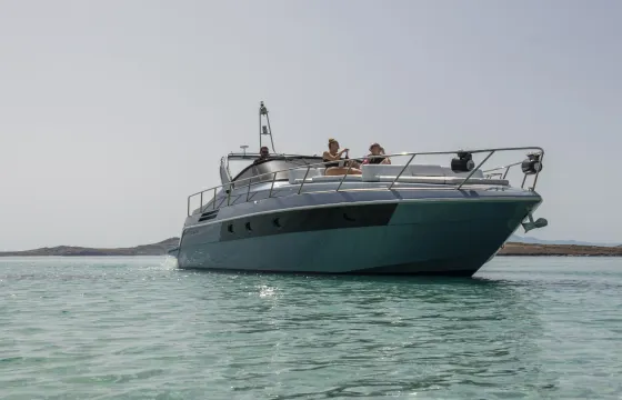 Charter 44' Cranchi Motor Yacht in Mikonos, Greece