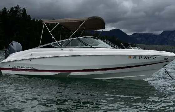 Immaculate Regal 21 OBX Premium Cruising & Sporty Excursion in South Lake Tahoe
