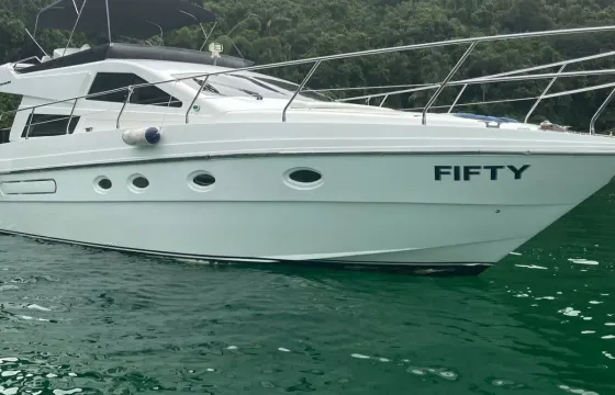 44ft Intermarine 440 | Motor Yacht in Angra dos Reis