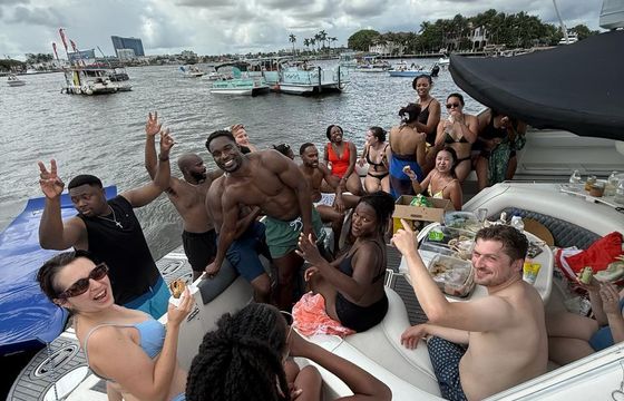 Cruise in Style on a 50ft Sea Ray Yacht in Miami!