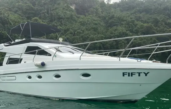 Luxury mega yacht 64 foot in Rio de Janeiro