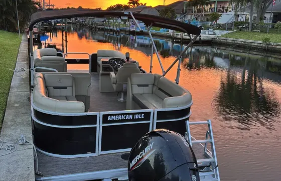 2022 Godfrey 23’ Tritoon Beach and Dolphin Cruiser in Cape Coral