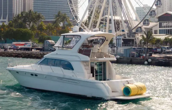 60' Luxury Flybridge Yacht in the Heart of Miami