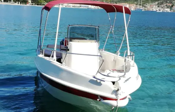 Blumax Center Console in Cres, Croatia