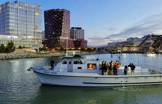 58' San Francisco Party Cruiser up to 49 passengers! Captain/crew included!