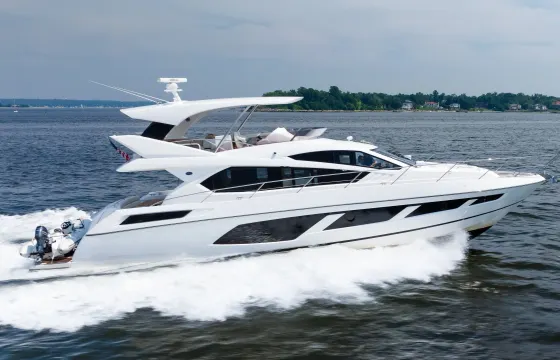 65 Sunseeker flybridge: See New York City in a different way