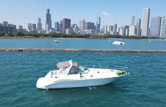 'Genius' 40ft Sea Ray Sundancer Captained Charter With All Amenities In Chicago!