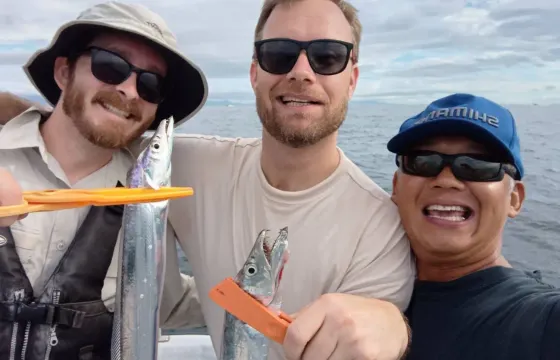Osaka Bay Fishing Charter!! Enjoy a private group fishing!! Hours are flexible.