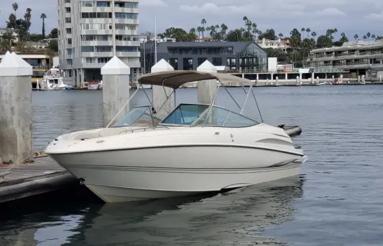 26' Maxum 2300sc — Newport Beach Harbor and Coastal Cruise with Captain