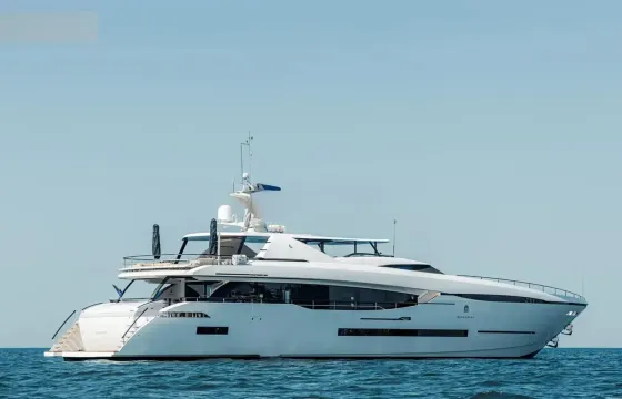 Dubai Yacht Rental cruise in Style on the 123’ Peri Yacht