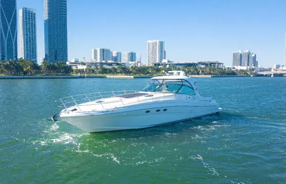 Enjoy Miami with the Sea Ray Sundancer 54ft!!!