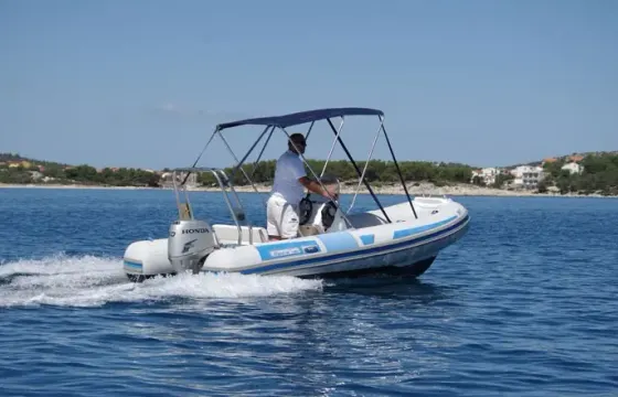 Rent 16' Lomac 500 Rigid Inflatable Boat in Sveti Filip i Jakov, Croatia