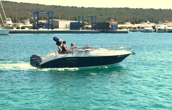 Rent 21' Eolo 650 Motor Yacht in Bibinje, Croatia