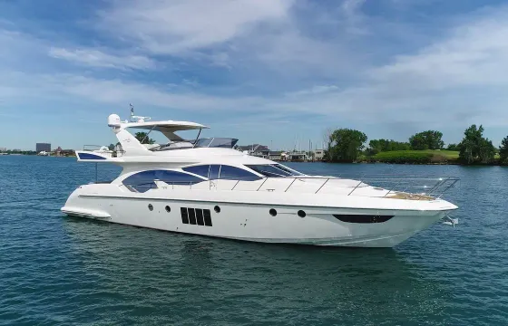 "Lupo 2" 70' Azimut FlyBridge for Charter in Sunny Isles Beach