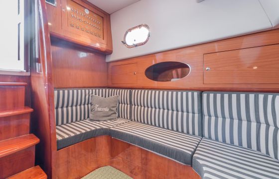 Motor Boat Gozzo Jeranto 950 Cabin in Sorrento, Italy