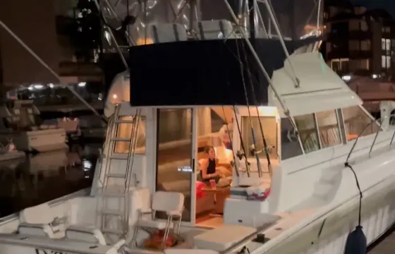 45 foot  fly bridge sport yacht