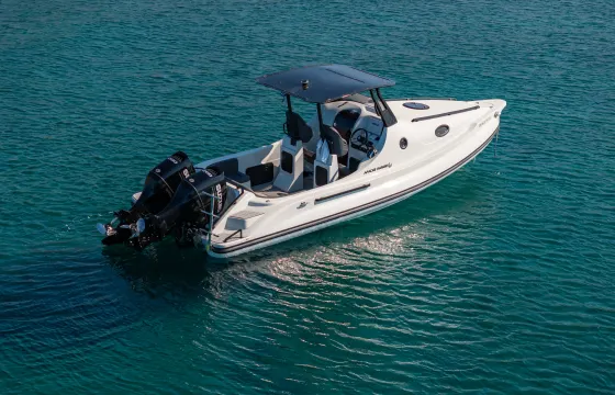 Cruise around North Aegean islands / Apache 26 Cabin