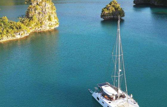Nautitech 40ft Catamaran