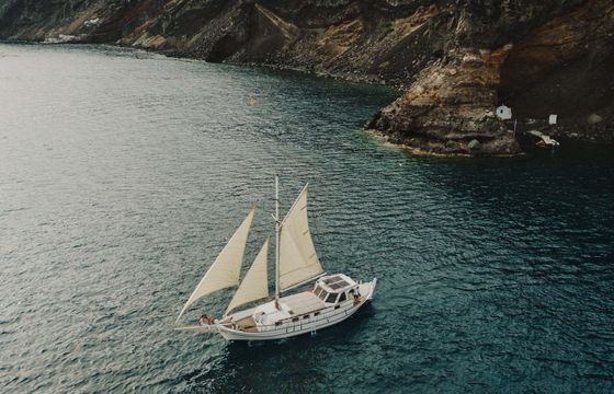 Charter Kymatia traditional wooden sailboat, Santorini, Cyclades