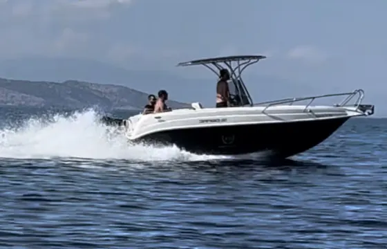 Private luxury speed boat with skipper