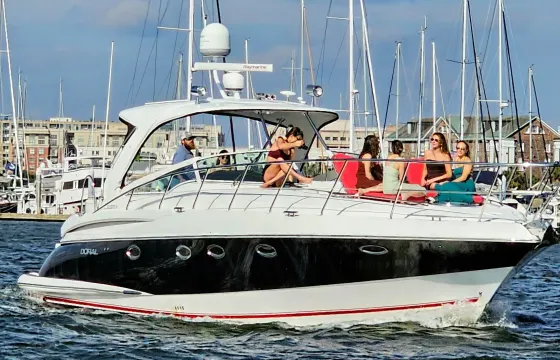 Luxury Charleston Doral 50ft Yacht Charter with Crew