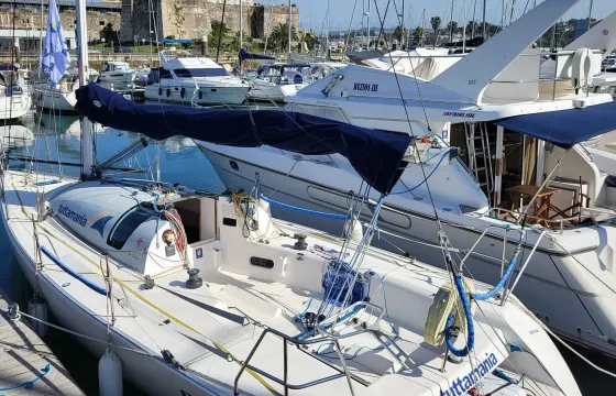 Beautiful Jeanneau One Design 35 Sailboat
