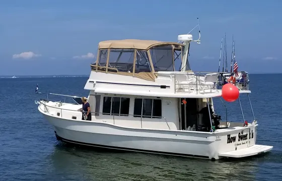 Private Charters - Cruise South Shore Long Island - 40ft Mainship Yacht