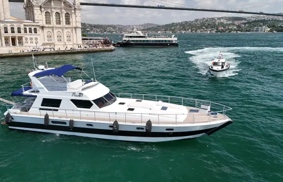 Explore İstanbul on a  59ft Motor Yacht with Turkish Breakfast