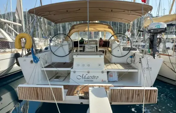 Sail in Style on the Dufour 500 GL Maestro – Luxury Meets Performance