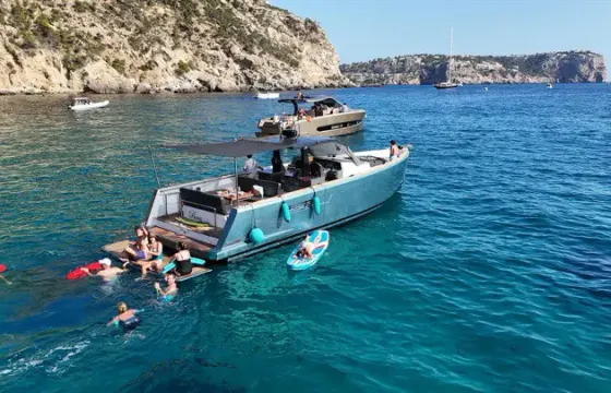 Fjord 40 Open Motor Yacht Charter – Mallorca | Watersports & Skipper