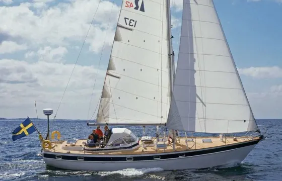 St.Tropez - Hallberg-Rassy Romantic Sail With Fresh Food & Wine