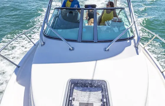 Your Private Miami Adventure Starts Here | Robalo R265
