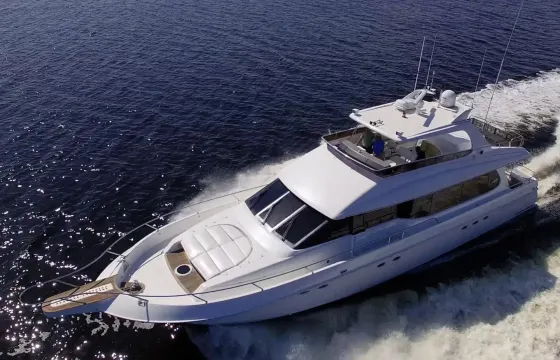 Long Beach - 84ft Lazzara Super Luxury Yacht Charter