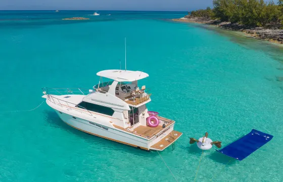 45ft Yacht for charter! Best of its size on the Island!!!