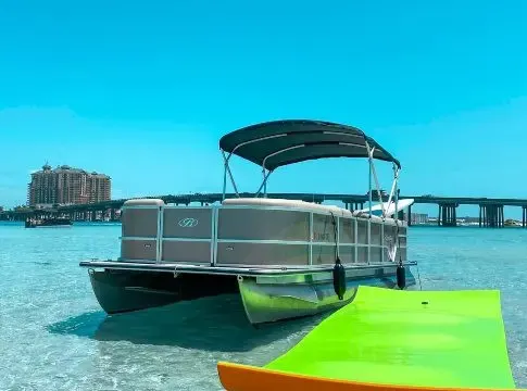 12ppl Enjoy a 24' Pontoon in Crab Island & Emerald waters
