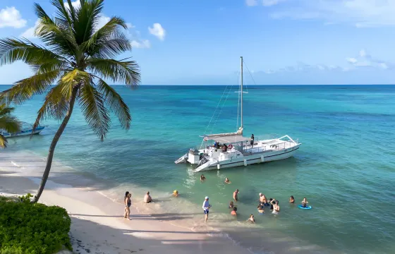 Punta Cana Private Catamaran Cruise: Snorkeling, Beach & BBQ