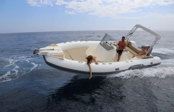 Capelli  Tempest 775 SUN RIB 250HP Rental in Can Pastilla, Illes Balears