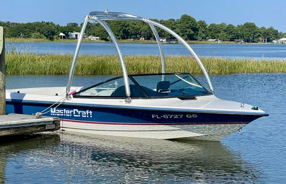 Water Sports Experience on Classic Mastercraft Prostar