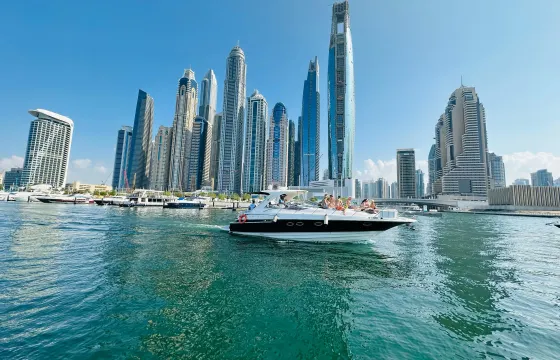48ft Luxury Motor Yacht– Private Party Yacht for Up to 14 | Dubai Boat Rental 🐬