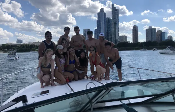 44' Luxury Sea Ray Express Yacht Rental/Party Boat with Captain in Chicago