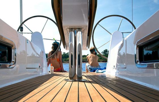 Amazing new Bavaria 41 Cruiser Style for Charter