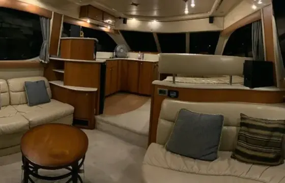 Sealine 45ft Yacht Charter | Cancun Isla Mujeres for 14 guests