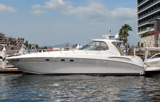 55Ft Sea Ray Motor Yacht Charter in Cabo San Lucas, Mexico