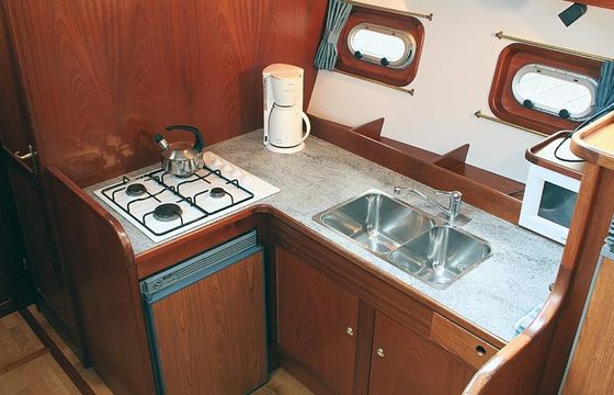 44' Tyvano 1340 Motor Yacht Charter in Drachten - Friesland, Netherlands